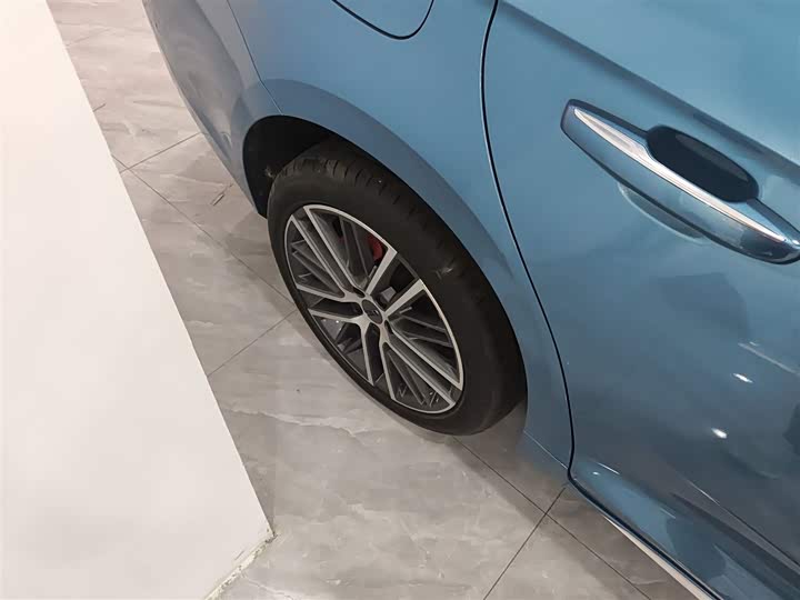 Фото 30 - Geely Preface