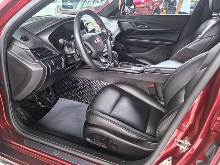 Фото 4 - Cadillac CT4