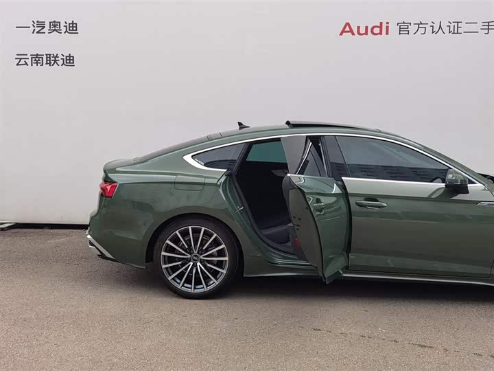 Фото 25 - Audi A5