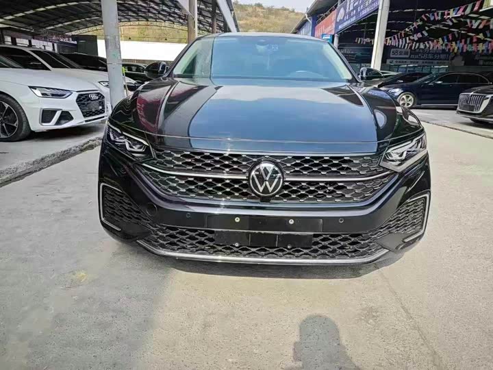 Фото 2 - Volkswagen Passat