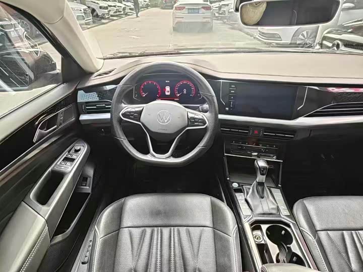 Фото 6 - Volkswagen Passat