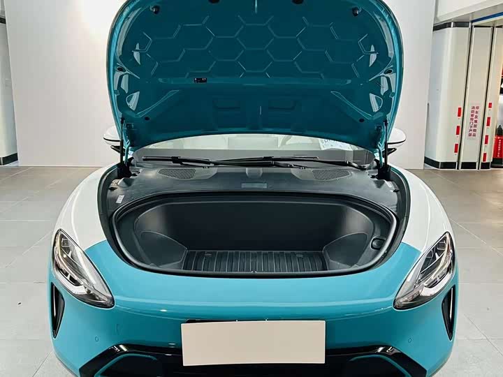 Фото 19 - Xiaomi SU7