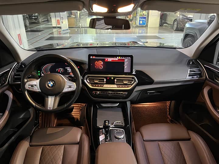 Фото 16 - BMW X3