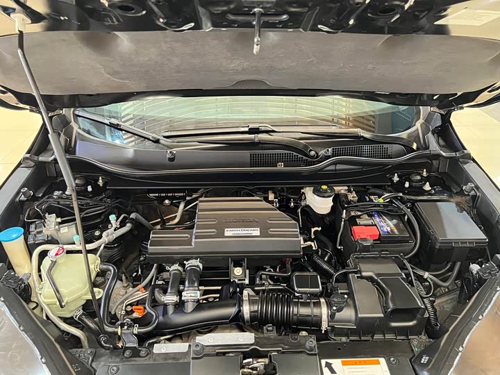 Фото 16 - Honda CR-V