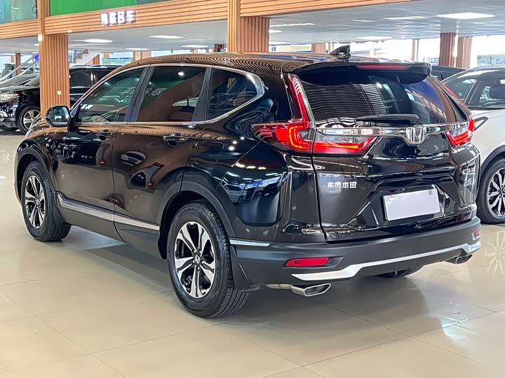 Фото 19 - Honda CR-V