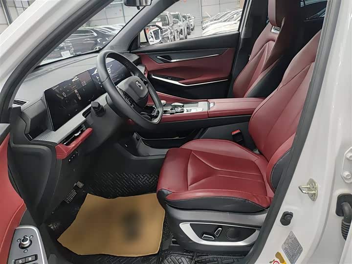 Фото 15 - Changan CS75 Plus