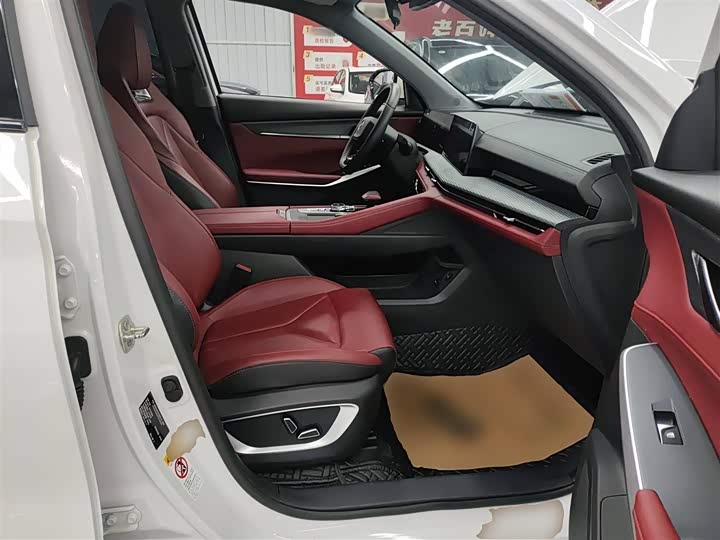 Фото 25 - Changan CS75 Plus