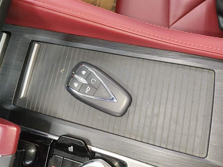 Фото 9 - Changan CS75 Plus