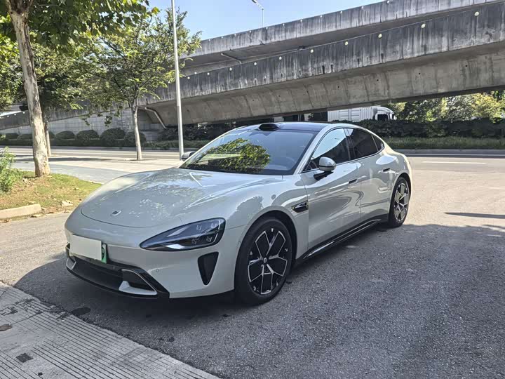 Фото 1 - Xiaomi SU7