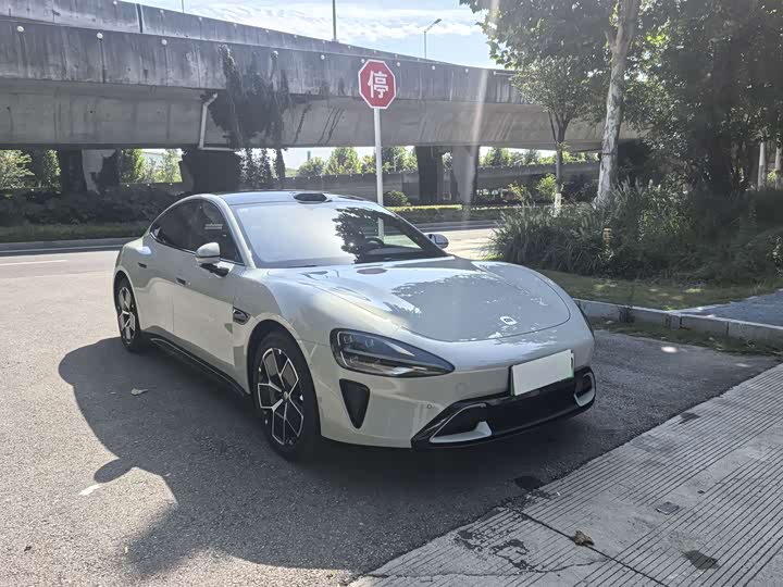 Фото 3 - Xiaomi SU7