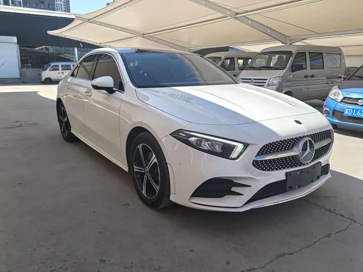 Фото 1 - Mercedes-Benz A-Class