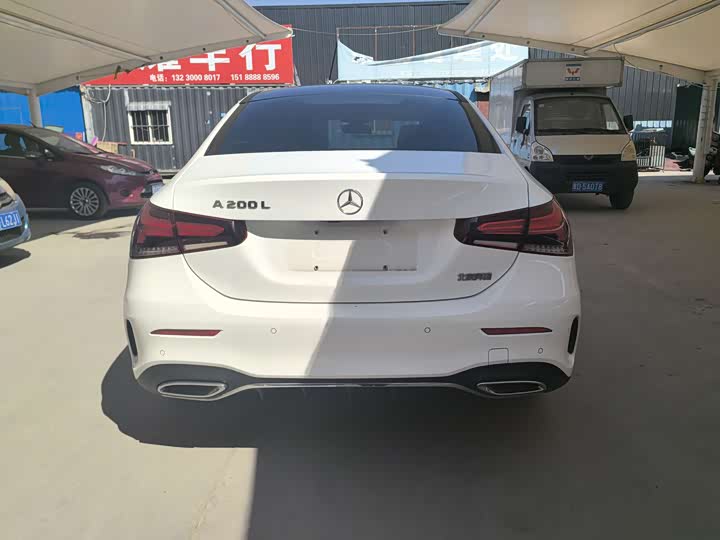 Фото 8 - Mercedes-Benz A-Class