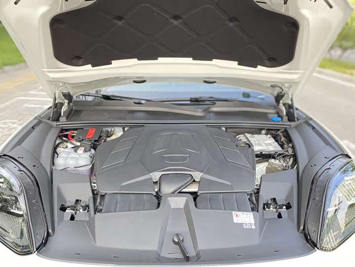 Фото 6 - Porsche Cayenne