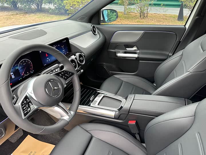 Фото 5 - Mercedes-Benz GLA-Class