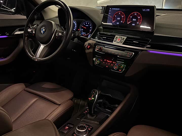 Фото 12 - BMW X1