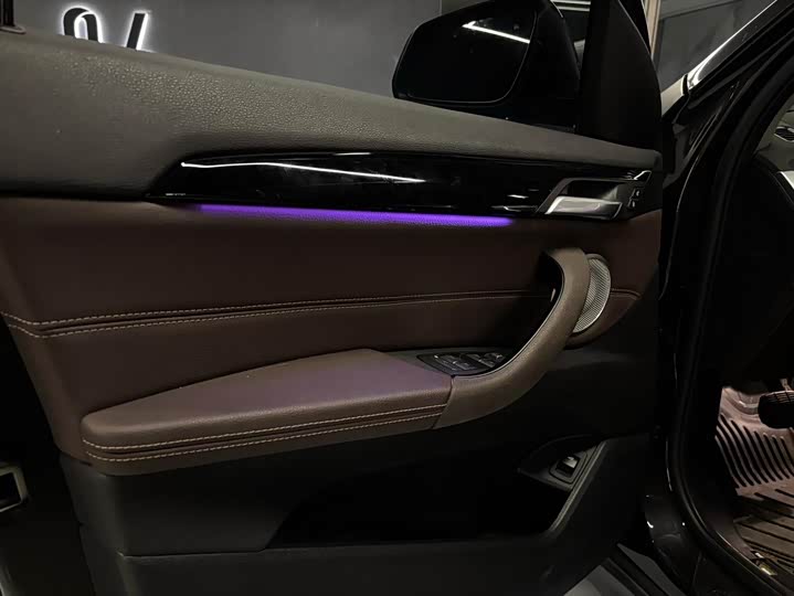 Фото 15 - BMW X1