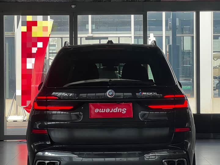 Фото 13 - BMW X7