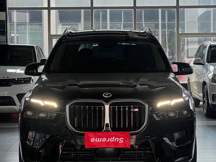 Фото 2 - BMW X7