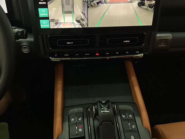 Фото 15 - Haval H9