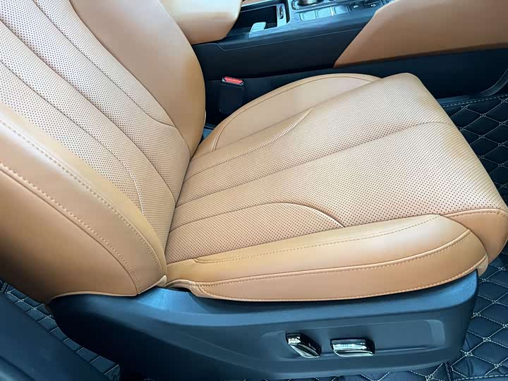 Фото 16 - Haval H9