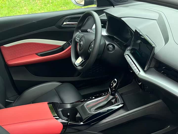 Фото 14 - MG Motor 5