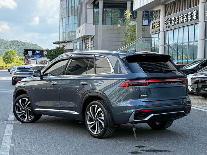 Фото 4 - Geely Monjaro