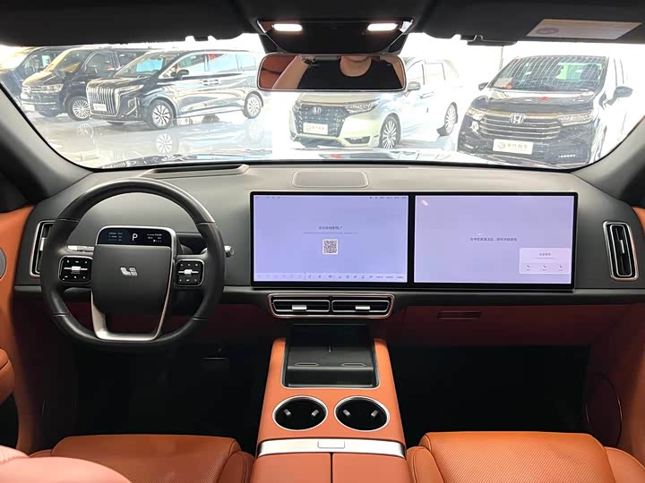 Фото 13 - LiXiang L7