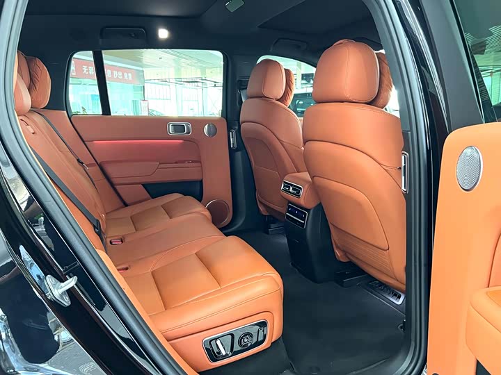 Фото 8 - LiXiang L7