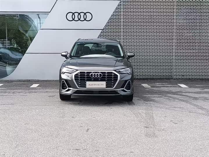 Фото 3 - Audi Q3
