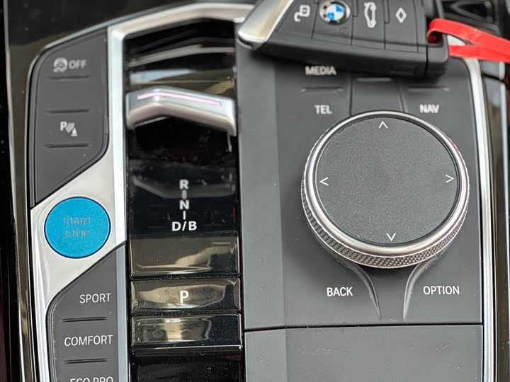 Фото 16 - BMW 3 Series