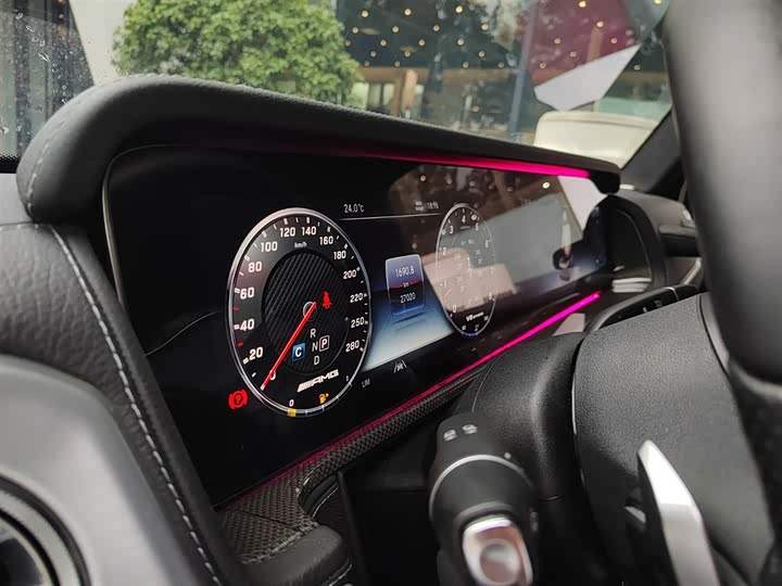 Фото 12 - Mercedes-Benz G-Class