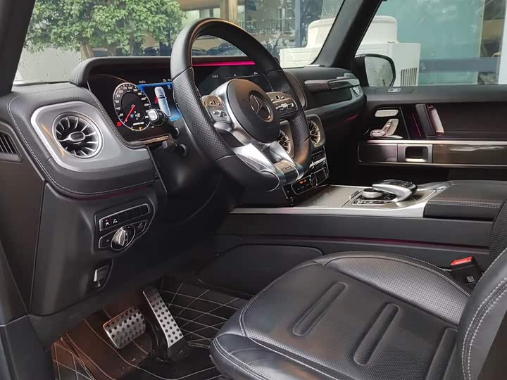 Фото 4 - Mercedes-Benz G-Class