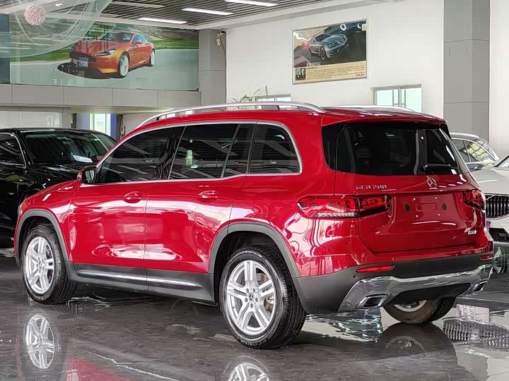 Фото 15 - Mercedes-Benz GLB-Class