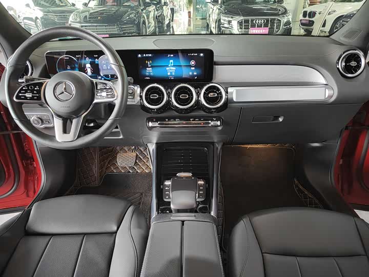 Фото 5 - Mercedes-Benz GLB-Class