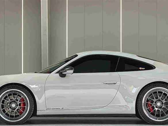 Фото 5 - Porsche 911