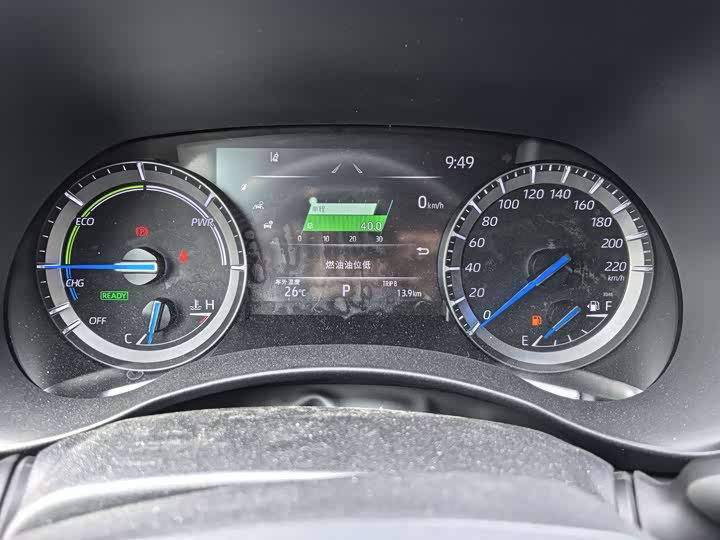 Фото 4 - Toyota Crown Kluger