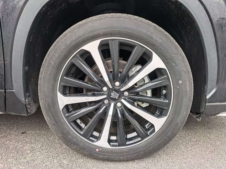 Фото 9 - Toyota Crown Kluger