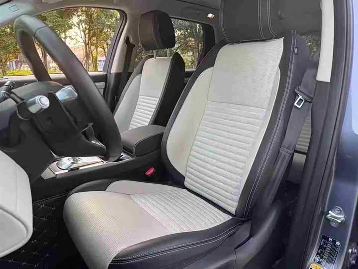 Фото 4 - Land Rover Discovery Sport