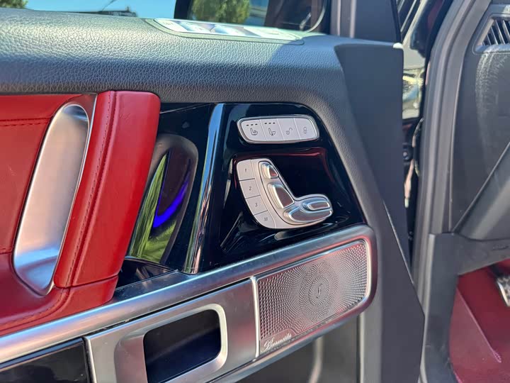 Фото 12 - Mercedes-Benz G-Class AMG