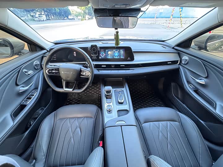 Фото 6 - Chery Arrizo 8