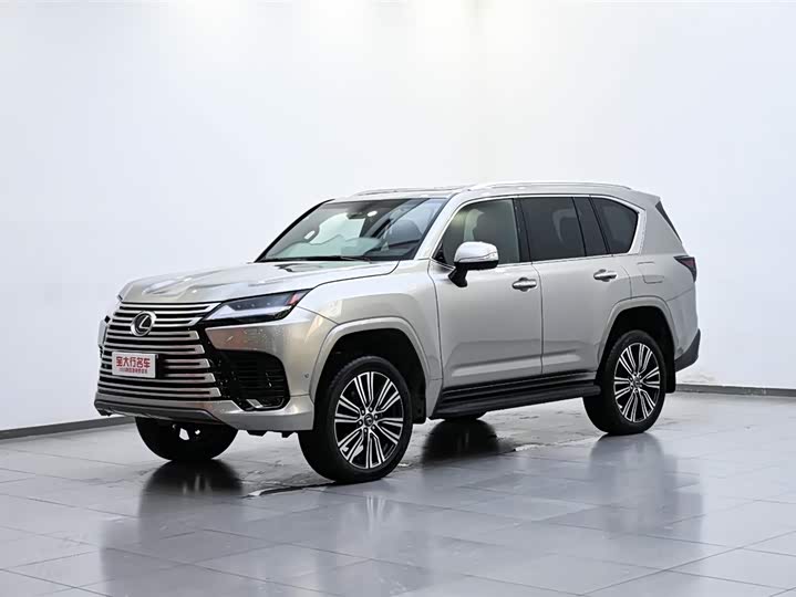 Фото 2 - Lexus LX