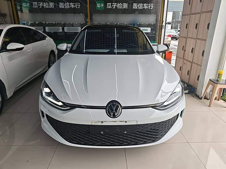 Фото 3 - Volkswagen Lamando L