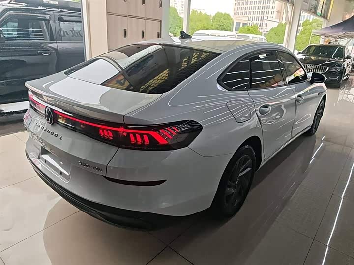 Фото 5 - Volkswagen Lamando L