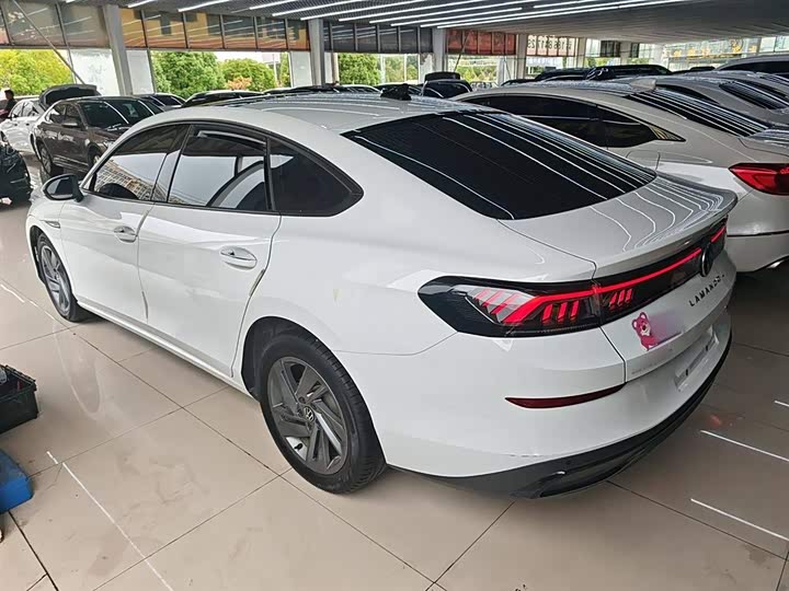 Фото 7 - Volkswagen Lamando L