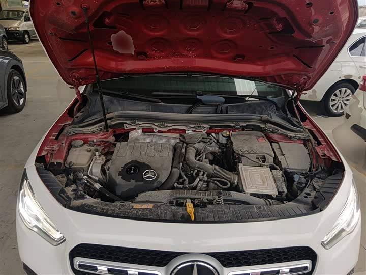 Фото 20 - Mercedes-Benz GLA-Class