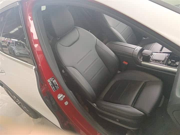 Фото 25 - Mercedes-Benz GLA-Class