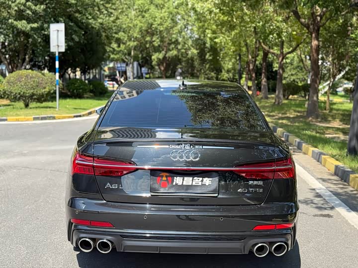 Фото 5 - Audi S6