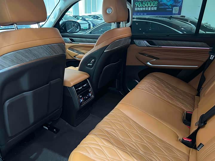 Фото 8 - Tank 500