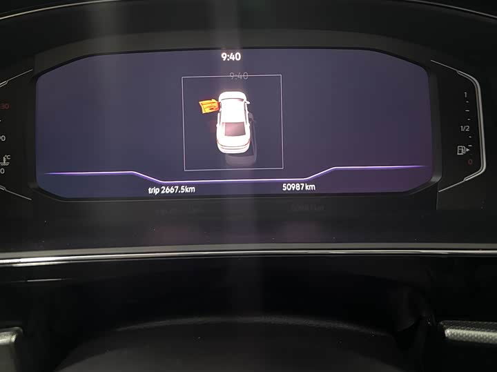 Фото 13 - Volkswagen Passat