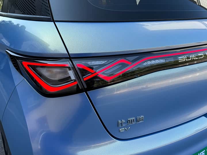 Фото 19 - BYD Dolphin